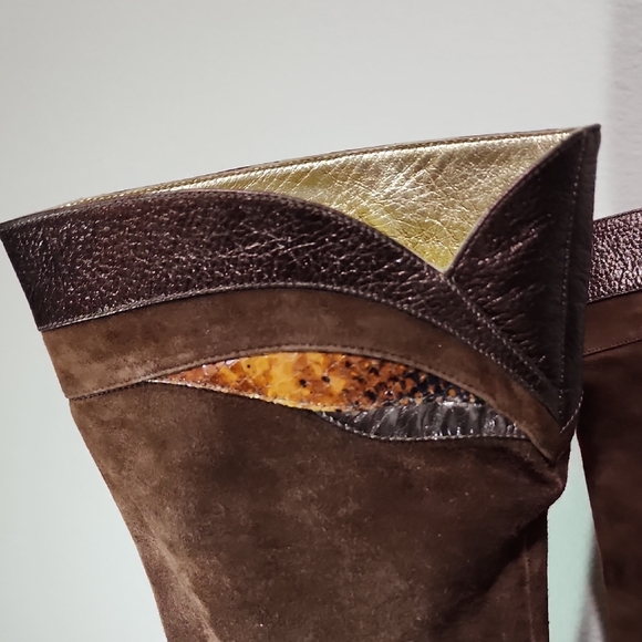 Elegant Brown Knee-High Boots - Picture 9 of 17